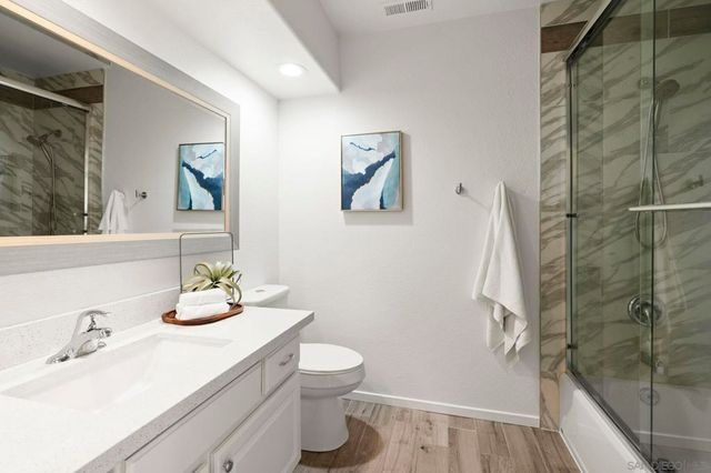 3677 Via Bernardo, Oceanside, CA 92056