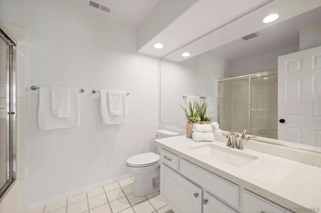 3677 Via Bernardo, Oceanside, CA 92056