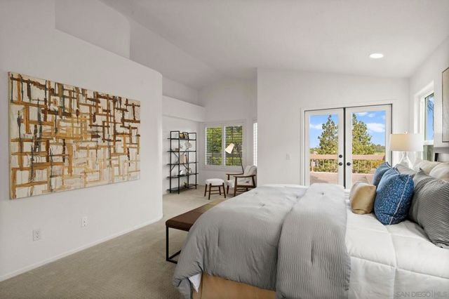 3677 Via Bernardo, Oceanside, CA 92056