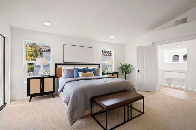 3677 Via Bernardo, Oceanside, CA 92056