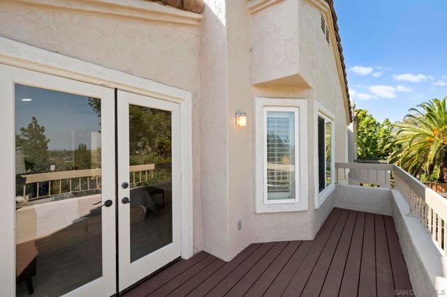 3677 Via Bernardo, Oceanside, CA 92056