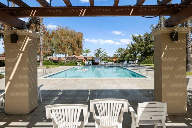 3677 Via Bernardo, Oceanside, CA 92056