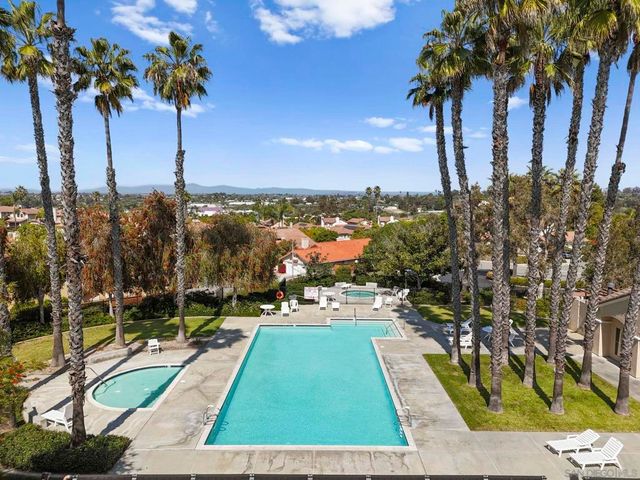 3677 Via Bernardo, Oceanside, CA 92056