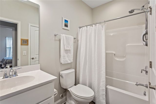 384 E Woodland Drive, Walhalla, SC 29691