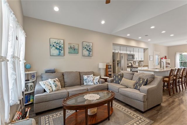 384 E Woodland Drive, Walhalla, SC 29691