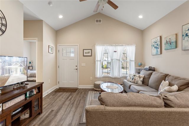 384 E Woodland Drive, Walhalla, SC 29691