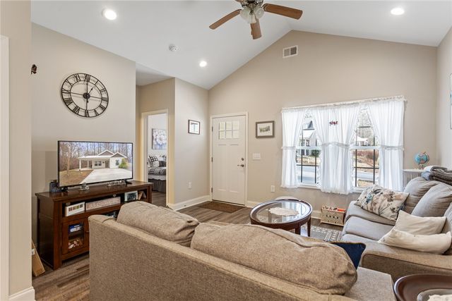 384 E Woodland Drive, Walhalla, SC 29691