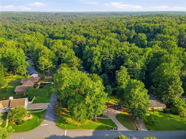 1465 Dallas Circle SW, Marietta, GA 30064