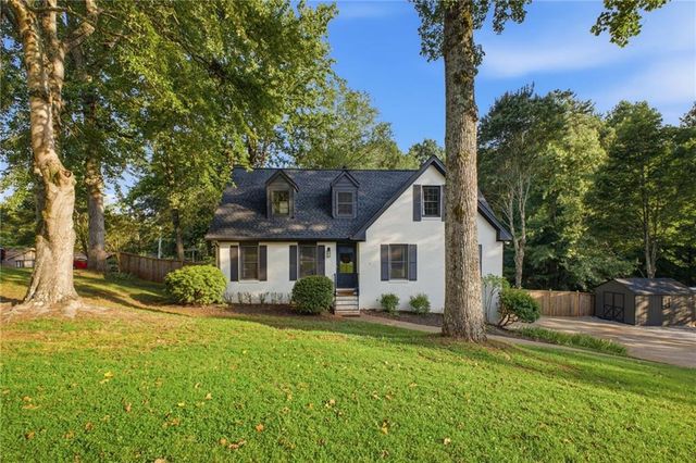 1465 Dallas Circle SW, Marietta, GA 30064