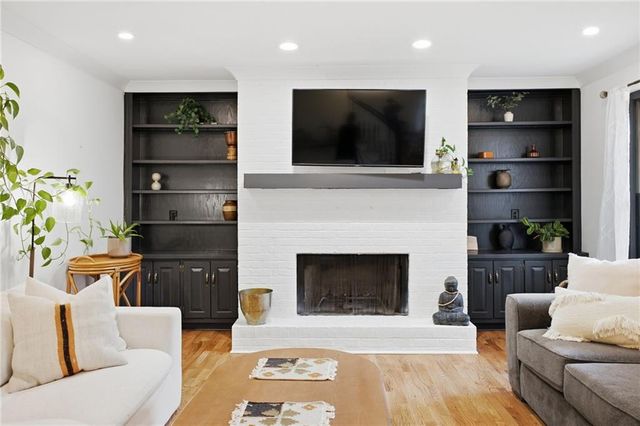 1465 Dallas Circle SW, Marietta, GA 30064