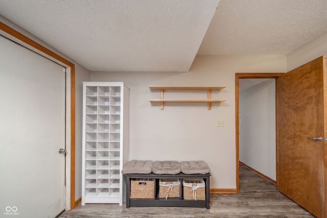 8540 Castle Ridge Lane, Indianapolis, IN 46256