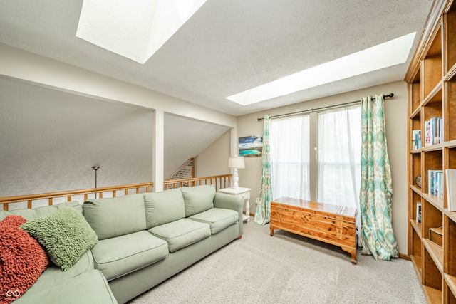 8540 Castle Ridge Lane, Indianapolis, IN 46256