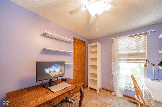 8540 Castle Ridge Lane, Indianapolis, IN 46256