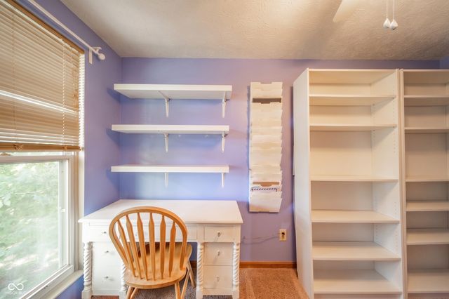 8540 Castle Ridge Lane, Indianapolis, IN 46256