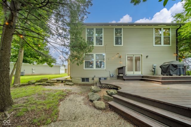 8540 Castle Ridge Lane, Indianapolis, IN 46256