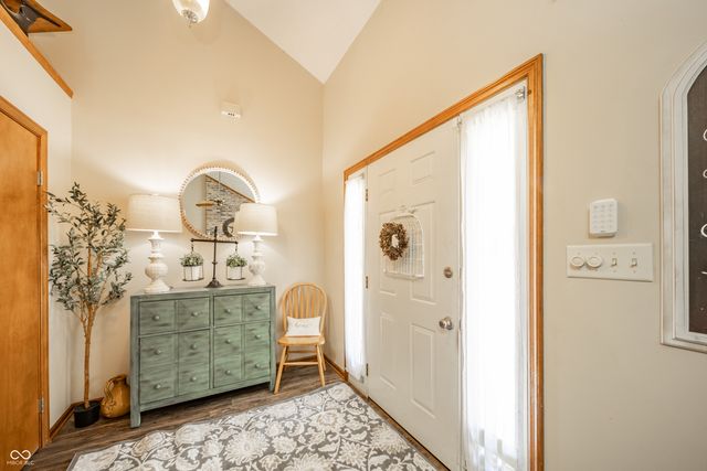8540 Castle Ridge Lane, Indianapolis, IN 46256