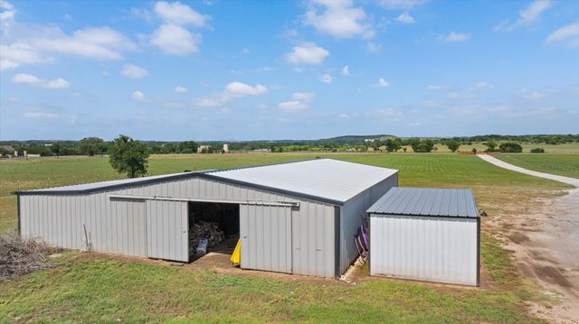 7000 Massey Road, Granbury, TX 76049