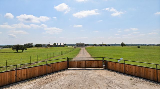 7000 Massey Road, Granbury, TX 76049