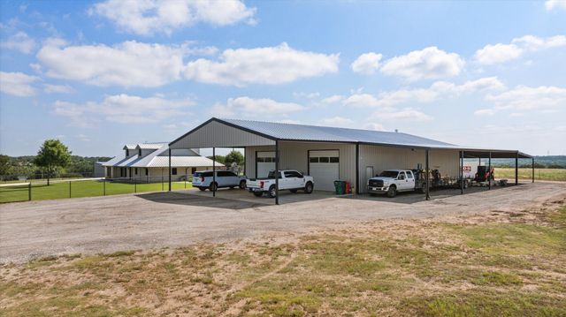 7000 Massey Road, Granbury, TX 76049