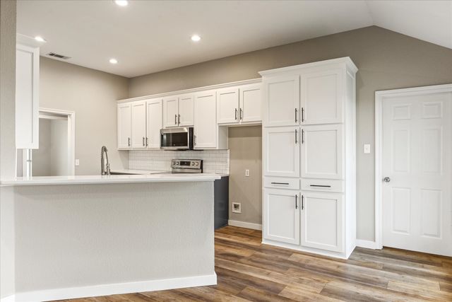 7000 Massey Road, Granbury, TX 76049