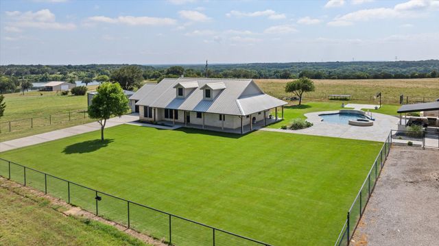 7000 Massey Road, Granbury, TX 76049