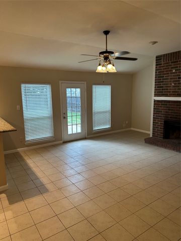 4648 Archer Drive, The Colony, TX 75056