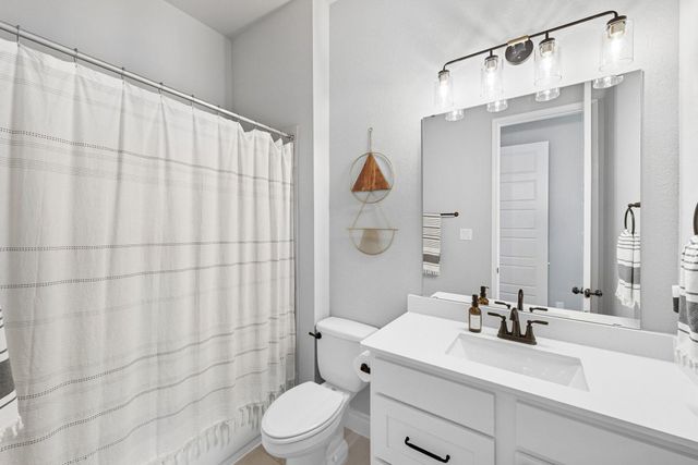 101 Catani LOOP, Georgetown, TX 78628