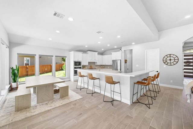 101 Catani LOOP, Georgetown, TX 78628