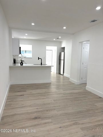5602 LONG ST Street, Jacksonville, FL 32208
