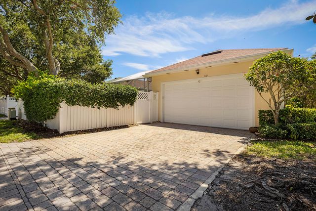118 Middlebury Drive, Jupiter, FL 33458