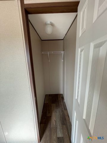 377 BUCK TRAIL 5, Canyon Lake, TX 78133