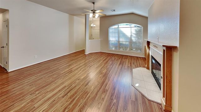 21886 Pioneer Circle, Edmond, OK 73012
