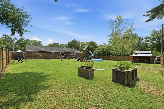 135 Sandy Drive, Moncks Corner, SC 29461