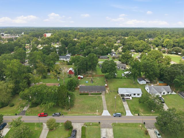 135 Sandy Drive, Moncks Corner, SC 29461