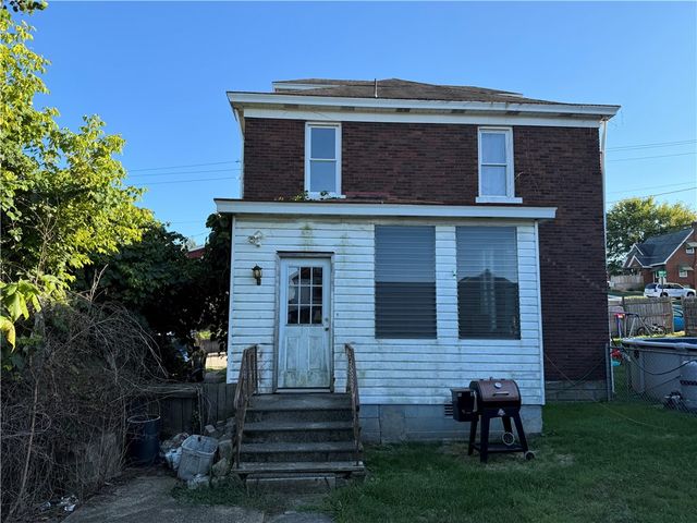 1413 Summit Ave, Monessen, PA 15062