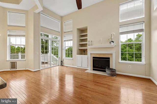 12975 DUNBARTON DR, Bristow, VA 20136