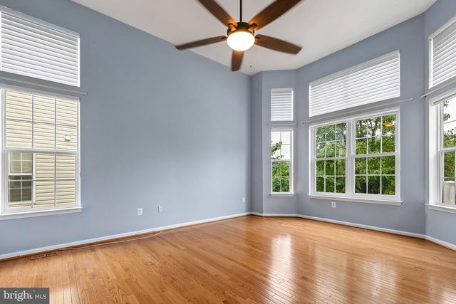 12975 DUNBARTON DR, Bristow, VA 20136