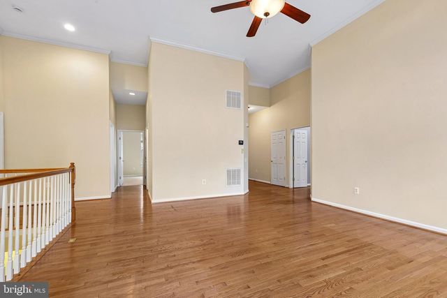 12975 DUNBARTON DR, Bristow, VA 20136