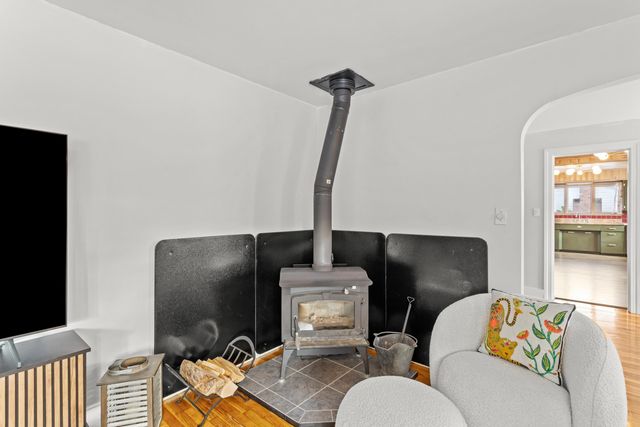 93 Armand Avenue, Manchester, NH 03103