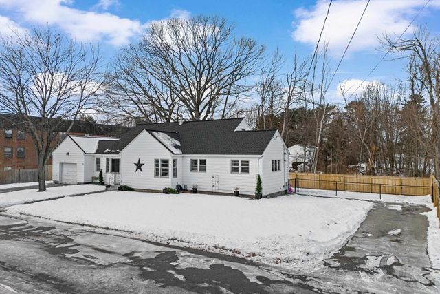 93 Armand Avenue, Manchester, NH 03103