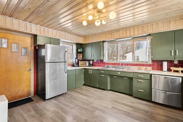 93 Armand Avenue, Manchester, NH 03103