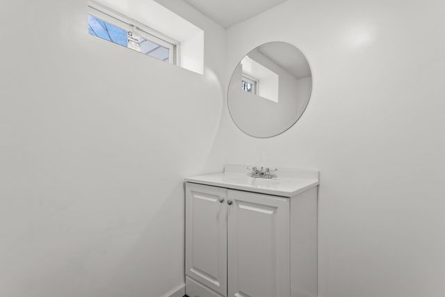 93 Armand Avenue, Manchester, NH 03103