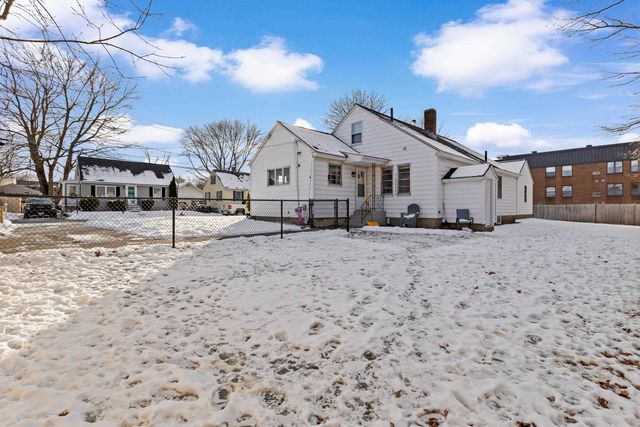 93 Armand Avenue, Manchester, NH 03103