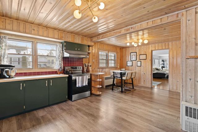 93 Armand Avenue, Manchester, NH 03103