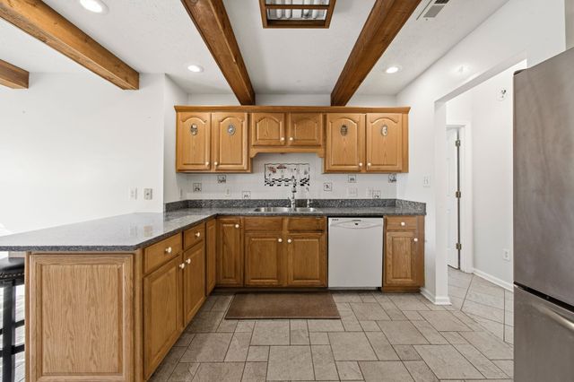 29 Pine Valley Ln., Surfside Beach, SC 29575