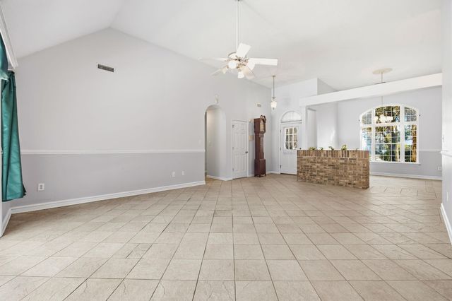 29 Pine Valley Ln., Surfside Beach, SC 29575