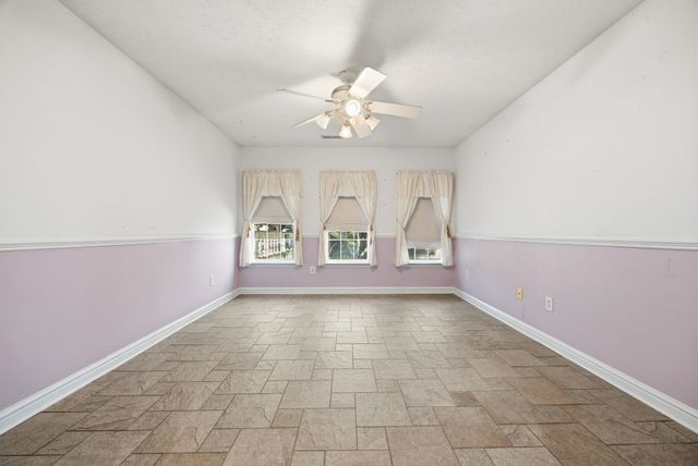 29 Pine Valley Ln., Surfside Beach, SC 29575