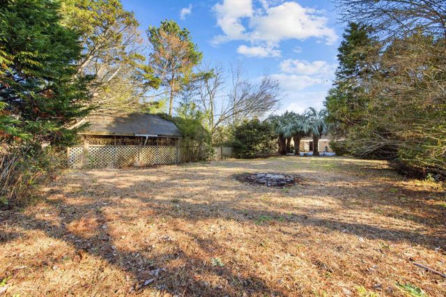 29 Pine Valley Ln., Surfside Beach, SC 29575