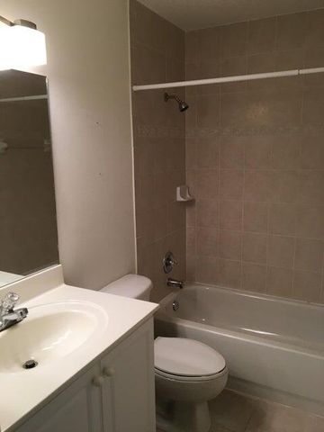 11415 NW 34th Place, Sunrise, FL 33323