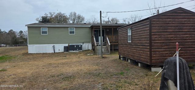 9737 CLINTON Avenue, Glen St. Mary, FL 32040